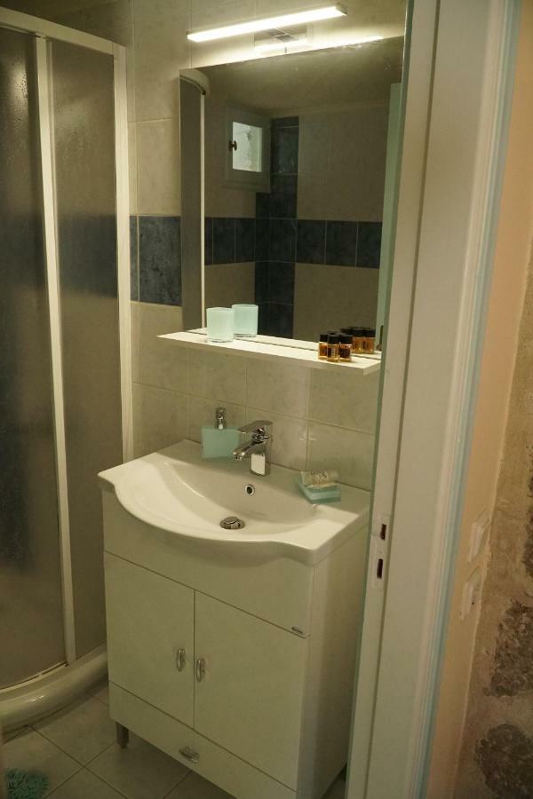 Apartment Gialos سيمي المظهر الخارجي الصورة