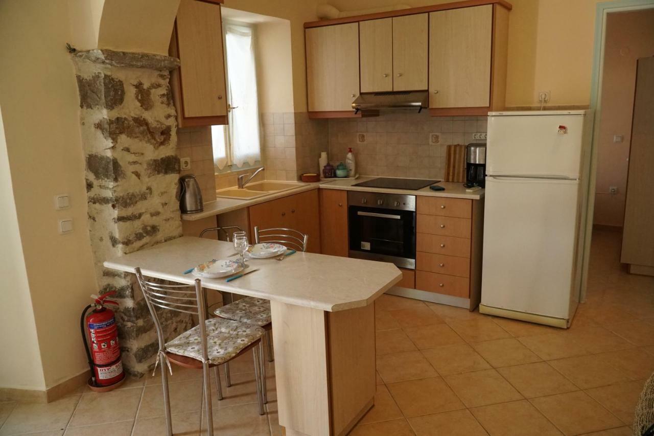 Apartment Gialos سيمي المظهر الخارجي الصورة